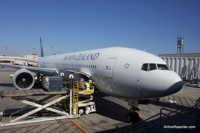 Air New Zealand Boeing 777-300ER at LAX. 