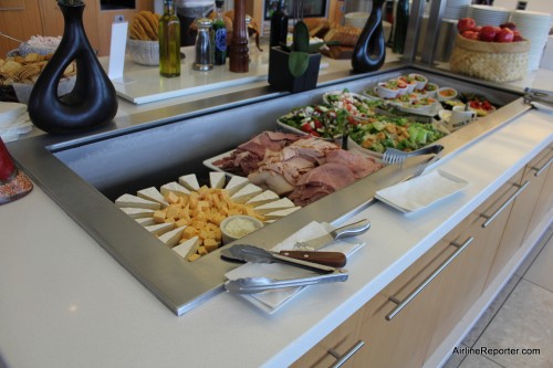 The lounge offers a sandwich bar. Good thing -- I love sandwiches.