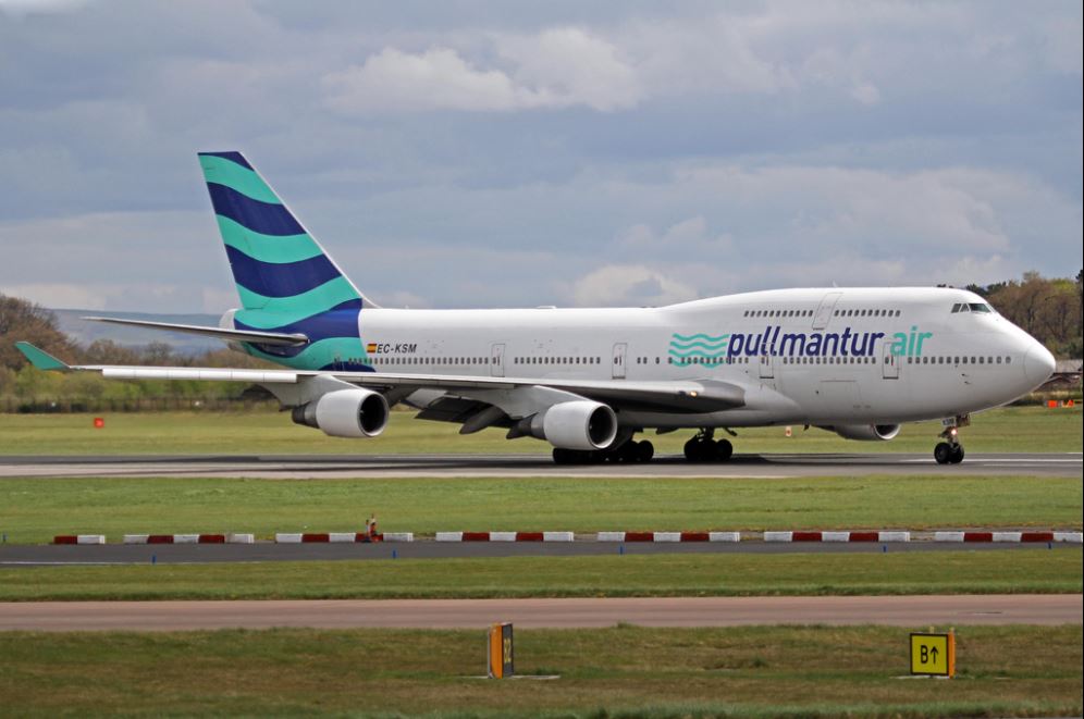 Pullmantur's Boeing 747-400. Photo by Ken Fielding.