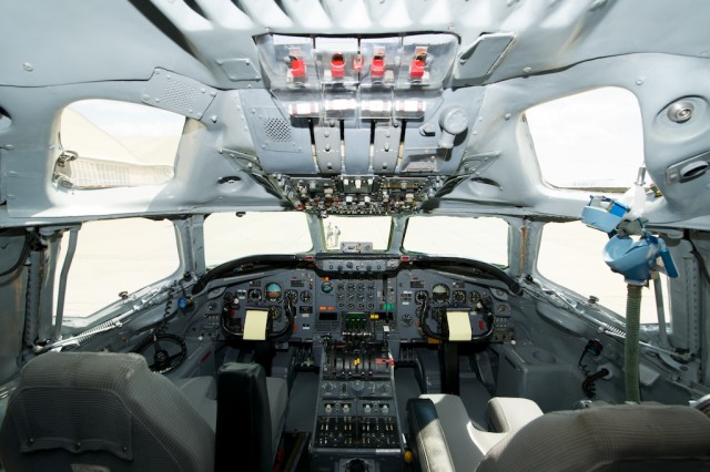 DC-8 Flight Deck