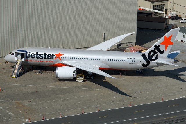 Jetstar's first Boeing 787 Dreamliner sits at Paine Field earlier today. Photo by Bernie Leighton. 