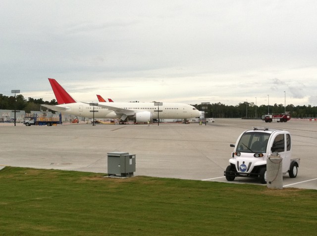 Some 787s on the tarmac at Boeing's South Carolina facility. Image by Drew Vane. 