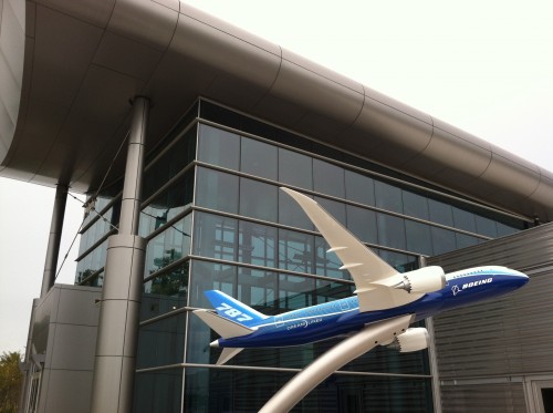 A model of the Boeing 787 outside the Visitor Center in South Carolina.