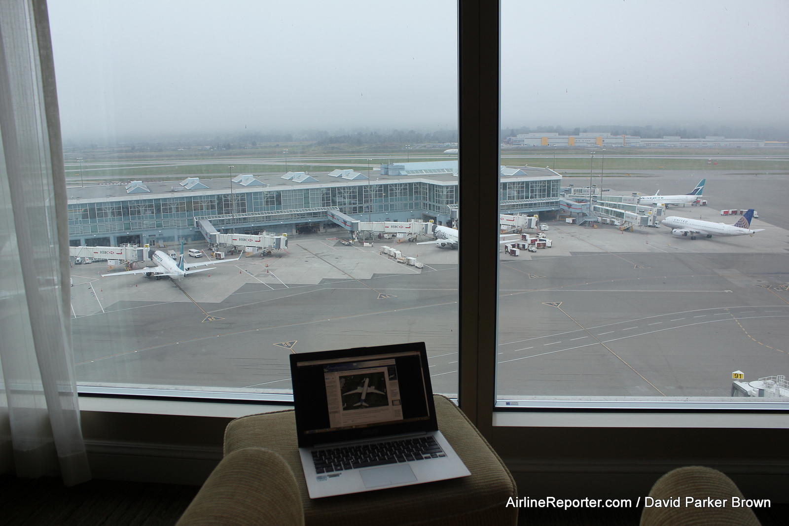 Hotel Review The Fairmont Vancouver Airport Airlinereporter Airlinereporter