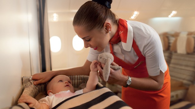 Etihad's new Flying Nanny Program - Photo: Etihad