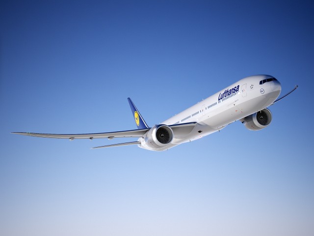 A nose view of the Boeing 777-9X in Lufthansa livery. Image: Lufthansa