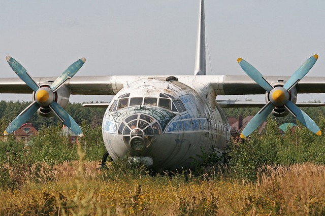 An AN-10 at the Monino Aviation Museum. Photo by: Alan Wilson