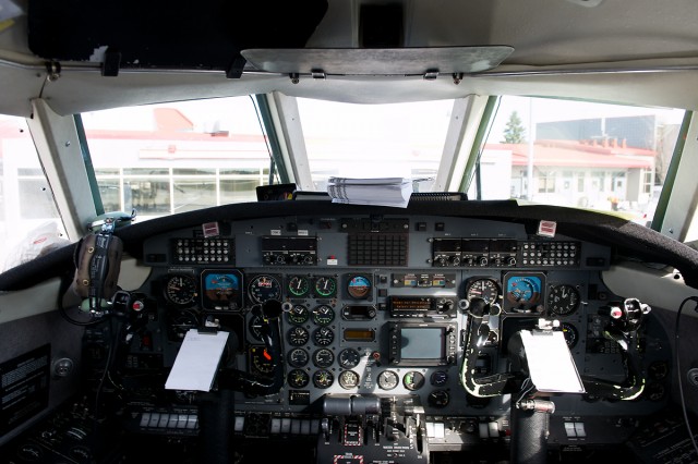 The Flight Deck of a Fairchild Metroliner 23. Photo by Bernie Leighton | Airlinereporter