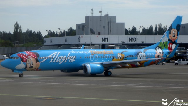 Alaska Airlines Boeing 737-900 in "Disneyland" Livery - Photo: Mal Muir | AirlineReporter.com