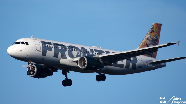 Frontier A320 at SeaTac - Photo: Mal Muir | AirlineReporter.com