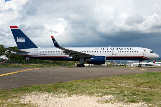 A US Airways 757-200 on the Ground at St Maarten - Photo: Bernie Leighton | AirlineReporter.com