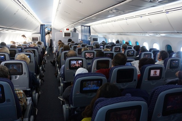 Economy is set up in a 3-3-3 format in United's 787s. Image by Chris Sloan / Airchive.com.