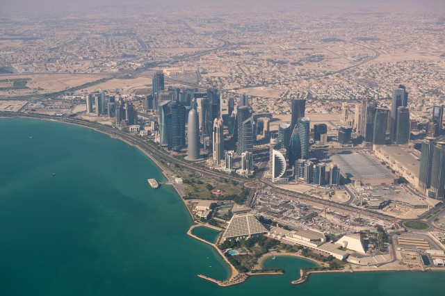 The Doha Corniche from above. Photo by Bernie Leighton | AirlineReporter.com