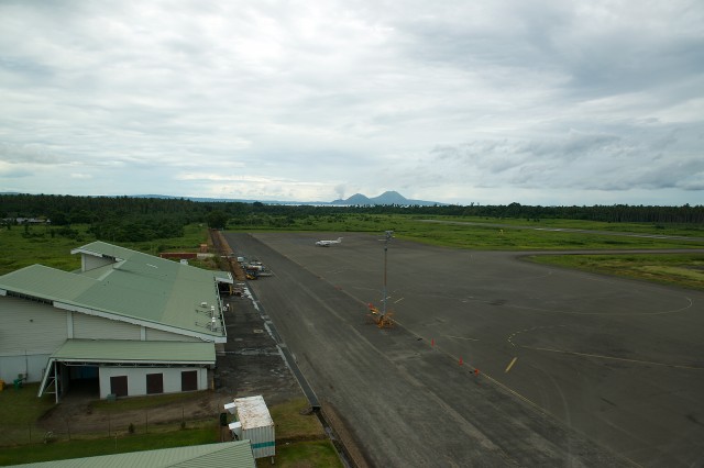 The Tokua Ramp before "rush hour". Photo by Bernie Leighton | AirlineReporter.com