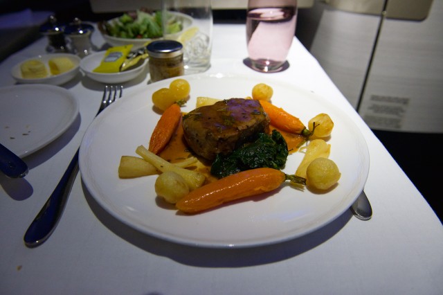 The filet of Angus Beef. Photo by Bernie Leighton | AirlineReporter.com 