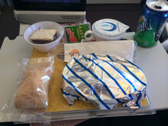 A single tray lunch service for not even a three hour flight. Photo by Bernie Leighton | AirlineReporter.com
