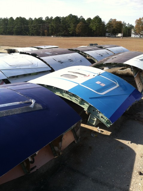 Eastern Airlines 727 emergency exit section - Photo: Drew Vane