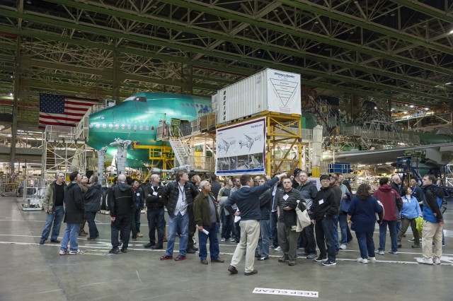 A group of AvGeeks in front of a Boeing 747-8I - Photo: The Boeing Company