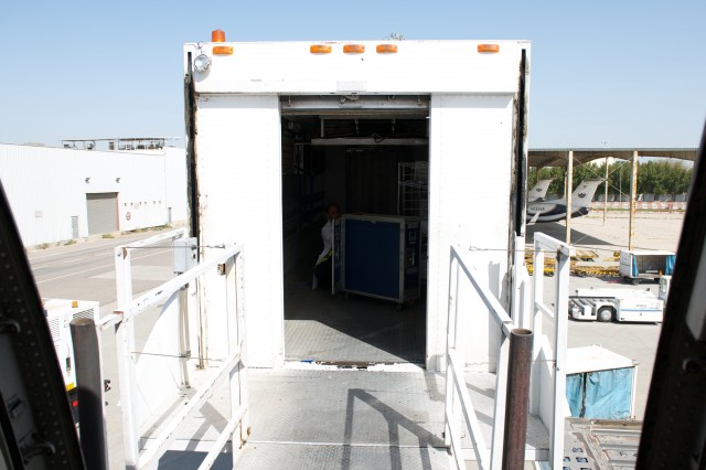 Looking into the Ground Services truck. Photo - Bernie Leighton | AirlineReporter.com