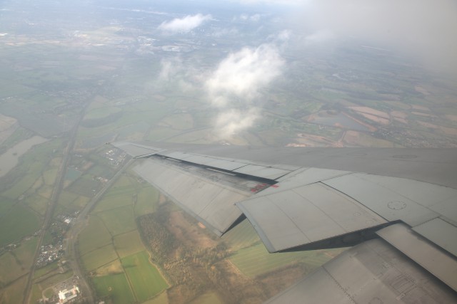 Turning North over the West Midlands. Photo - Bernie Leighton | AirlineReporter.com