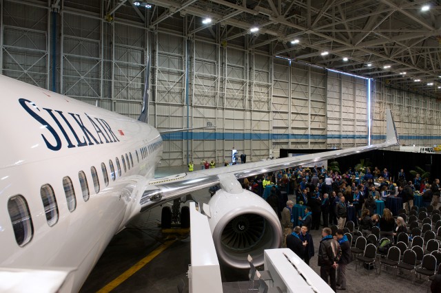 What it would look like to board a SilkAir 737 from inside a Boeing hangar: Photo - Bernie Leighton | AirlineReporter.com