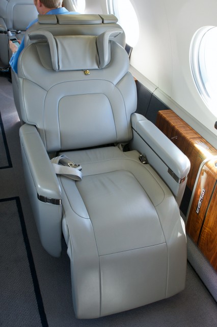 Honeywell's executive seating. Photo - Bernie Leighton | AirlineReporter.com