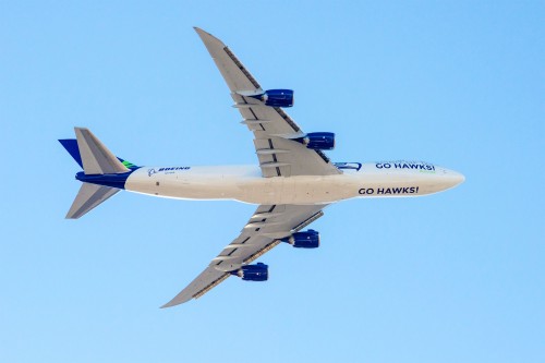 The spirit is even on the bottom of the 747-8F - Photo: Boeing