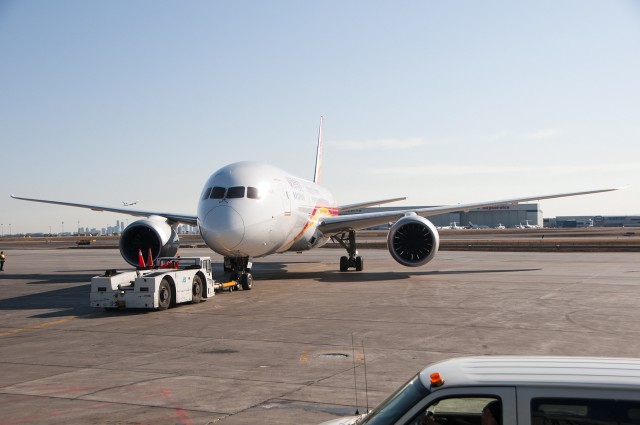 It didn't take long for the plane to re-fill and head off - Photo: Philip Debsky