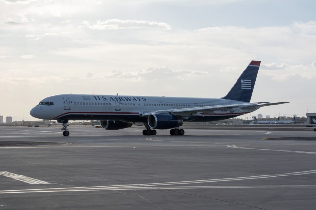 A US Airways Boeing 757 passing by the facility - Photo: Jason Rabinowitz