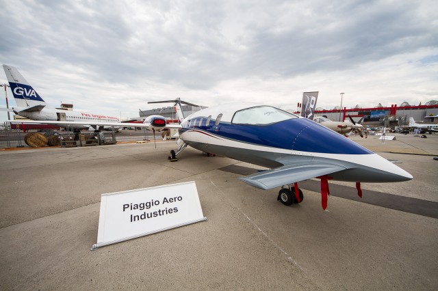 Both the Big and Small such as this Piaggio Avanti were on display Photo: Jacob Pfleger | AirlineReporter