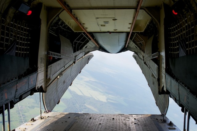 The view out the back of an IL-76TD in flight. Photo - Bernie Leighton | AirlineReporter.com
