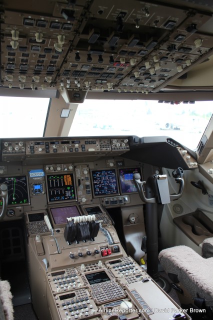 Checking out the flight deck of the 1500th 747