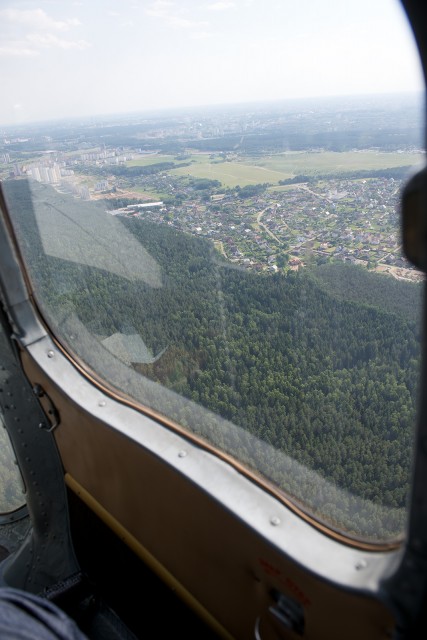 Leaving the door on a helicopter makes photography hard. Photo - Bernie Leighton | AirlineReporter.com 