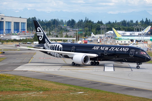 ZK-NZE departing on a training flight to Denver. Photo - Bernie Leighton | AirlineReporter