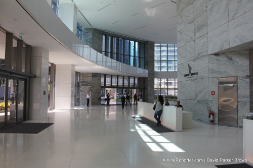 The TAM HQ is in a shared office building in Sao Paulo