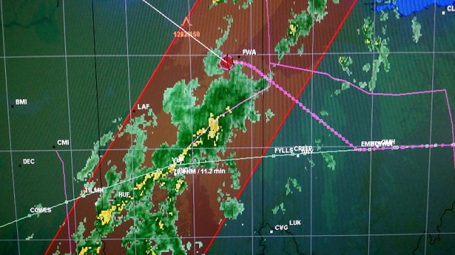 An example of Dispatcher-suggested storm deviation. The green line shows the planned route, and the pink indicates the path actually operated to steer clear of the weather