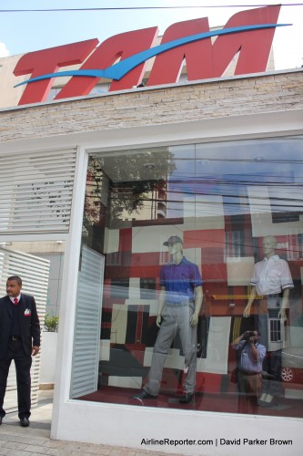 The outside of TAM's uniform shop located in Sao Paulo