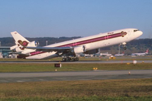 Thai Airways International MD-11 - Photo Aero Icarus | Flickr CC