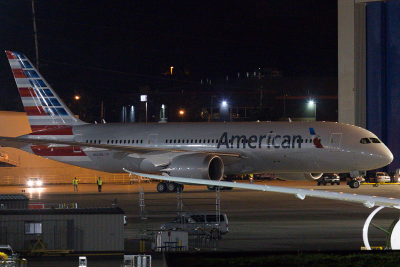 American Airlines' first Boeing 787 Dreamliner seen in full livery - Photo: Jeremy Dwyer-Lindgren