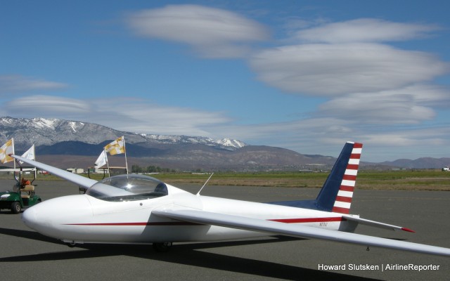 Soaring NV uses this Schweizer 2-32 for sightseeing flights over Lake Tahoe.  It was a gorgeous "wave" day when I took this photo, with lennies everywhere!