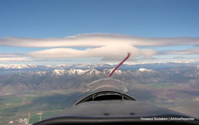 Looking west towards Lake Tahoe, with the yaw string pretty straight.