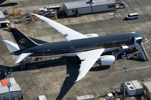 From the air: Royal Jordian Airlines' first 787 at KPAE - Photo: Bernie Leighton