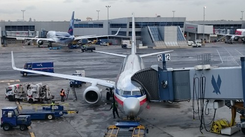 Snowball 2, our American Airlines' 737-800 sits at JFK, ready to go - Photo: Jason Rabinowitz