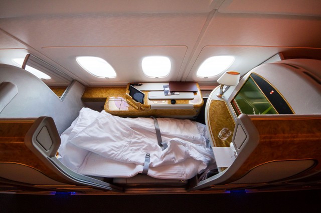 The suite in bed mode, complete with mattress and duvet Photo: Jacob Pfleger | AirlineReporter
