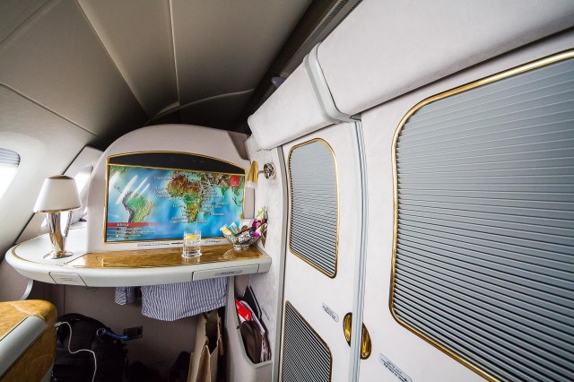 A well equipped first class suite Photo: Jacob Pfleger | AirlineReporter 
