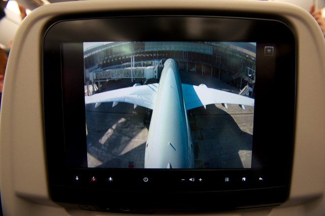 The 10.6", HD, IFE screen also features a built-in USB port. Photo - Bernie Leighton | AirlineReporter
