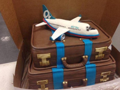 You cannot have a party without a cake! An AirTran 737 cake.