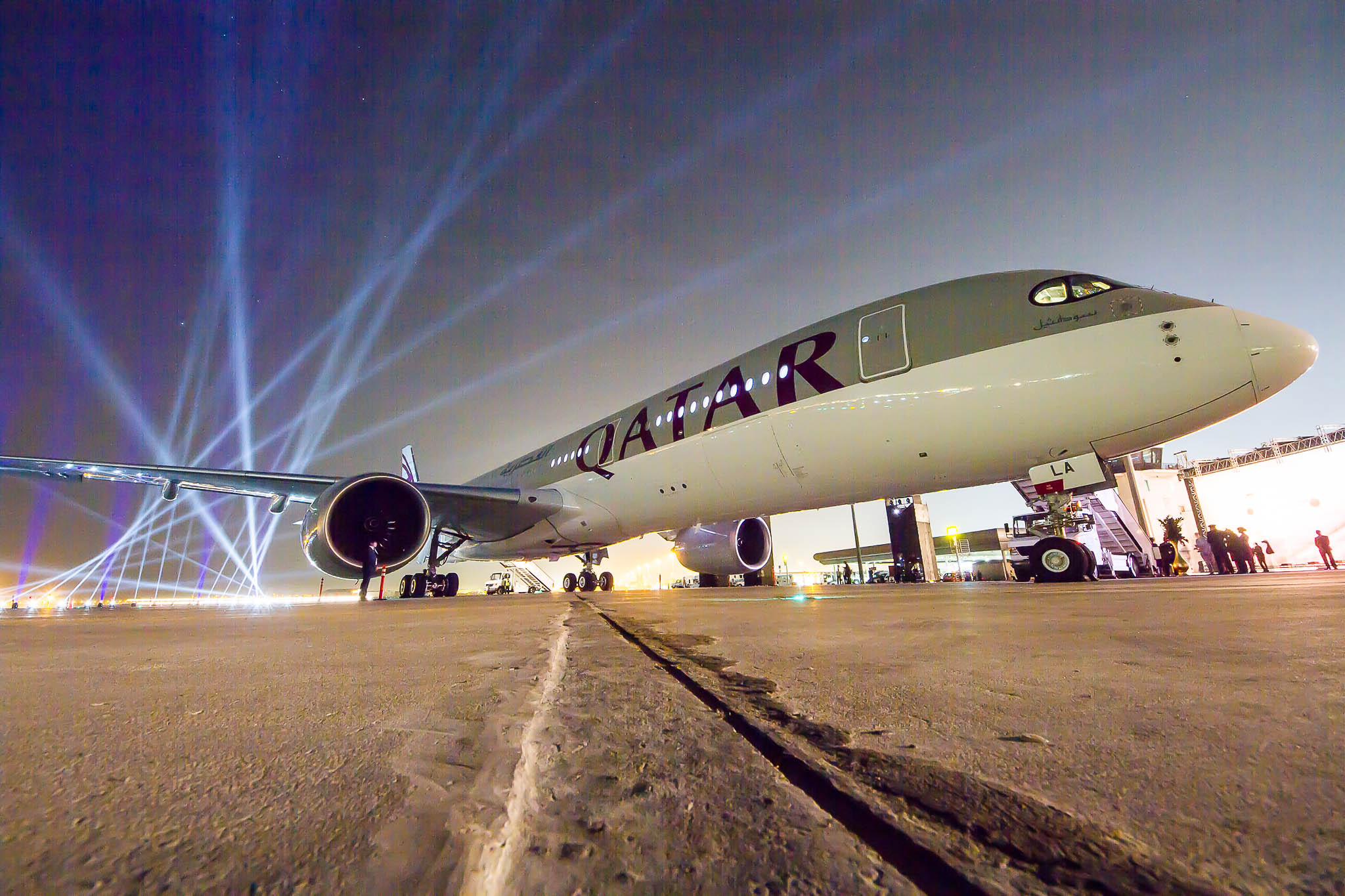Qatar Airways Airbus A350 Photo Tour - AirlineReporter : AirlineReporter
