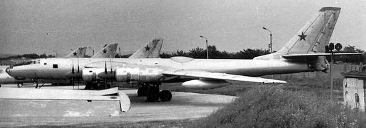 The Tu-95LAL. The bulge behind the wing is where the nuclear reactor sat. Photo - Russian Air Force