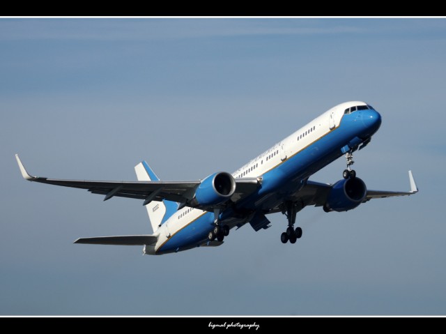 The aging C-32A is used to ferry around the Vice President and had a few issues in 2014 that caused its passengers to have to fly commercial.